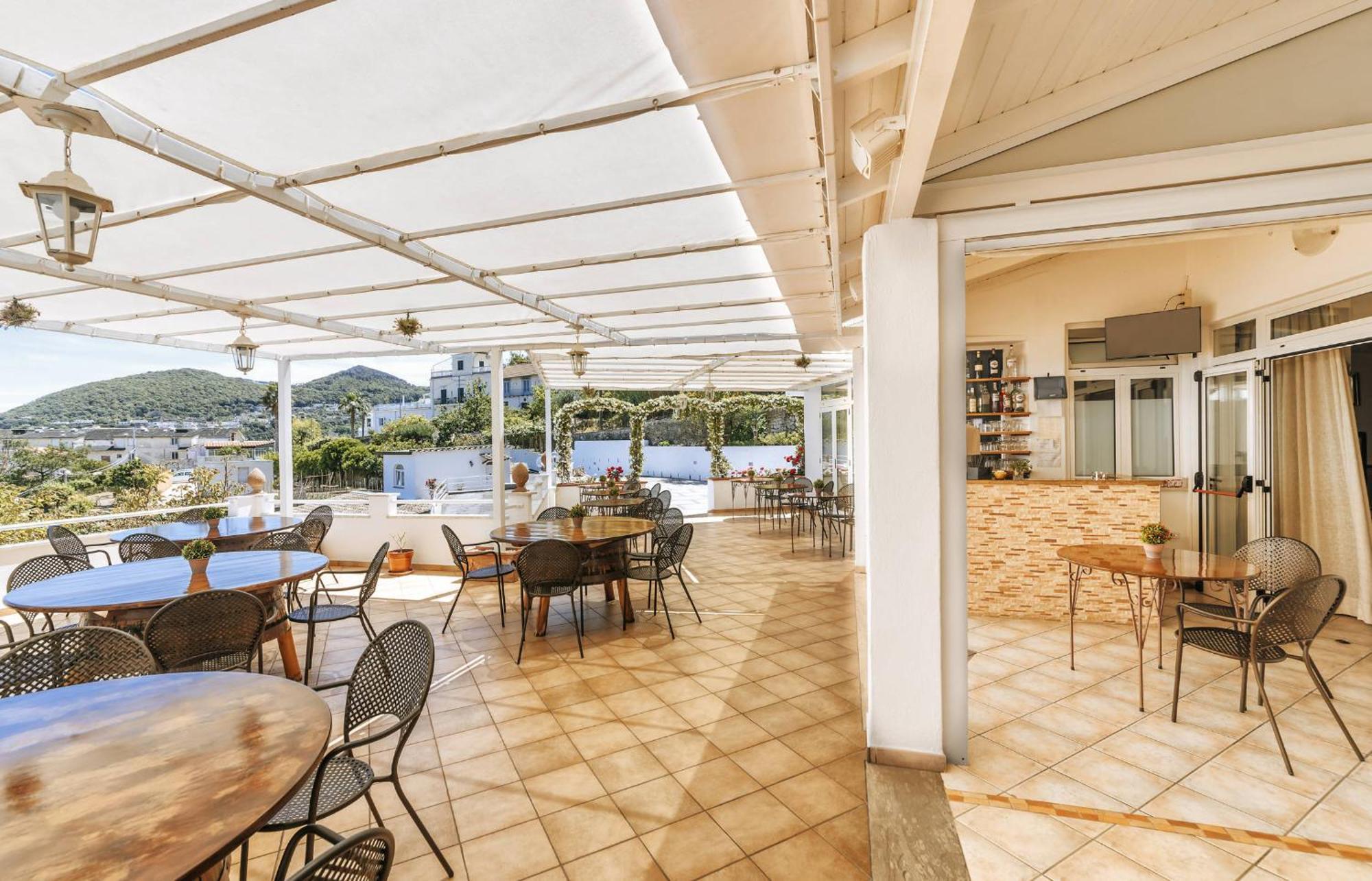 Hotel Villa D'Orta ايسكيا المظهر الخارجي الصورة