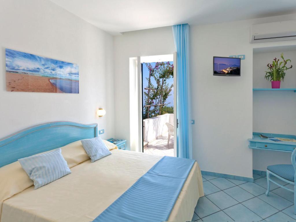 Hotel Villa D'Orta ايسكيا المظهر الخارجي الصورة